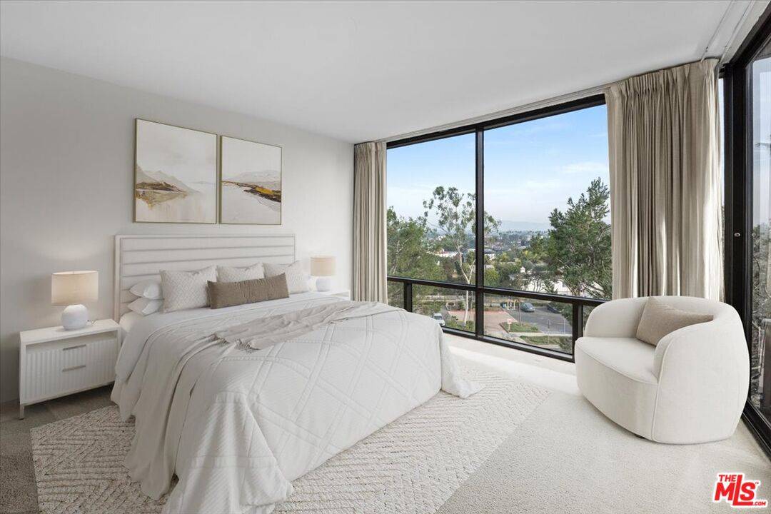 4337  Marina City Dr 1BR Marina Del Rey La