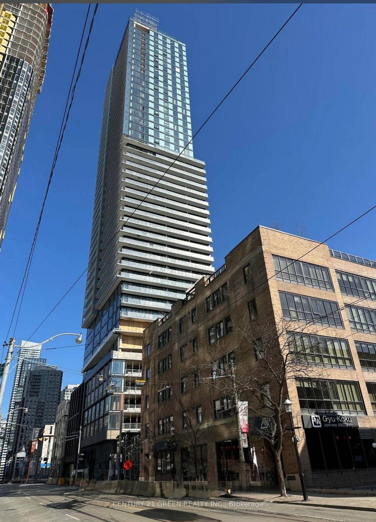 Experience breathtaking lake amp ; city views from this brand new, never lived 2 bedrooms, 2 bath suite on a high floor at The Saint by Minto.