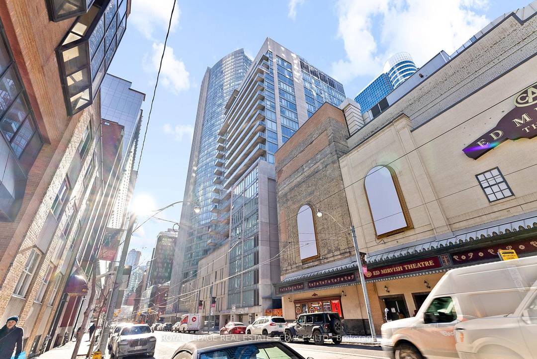 Beautifully furnished 2 Bed Den, 2 Bath condo with 9 ft ceilings in the heart of Downtown Toronto.