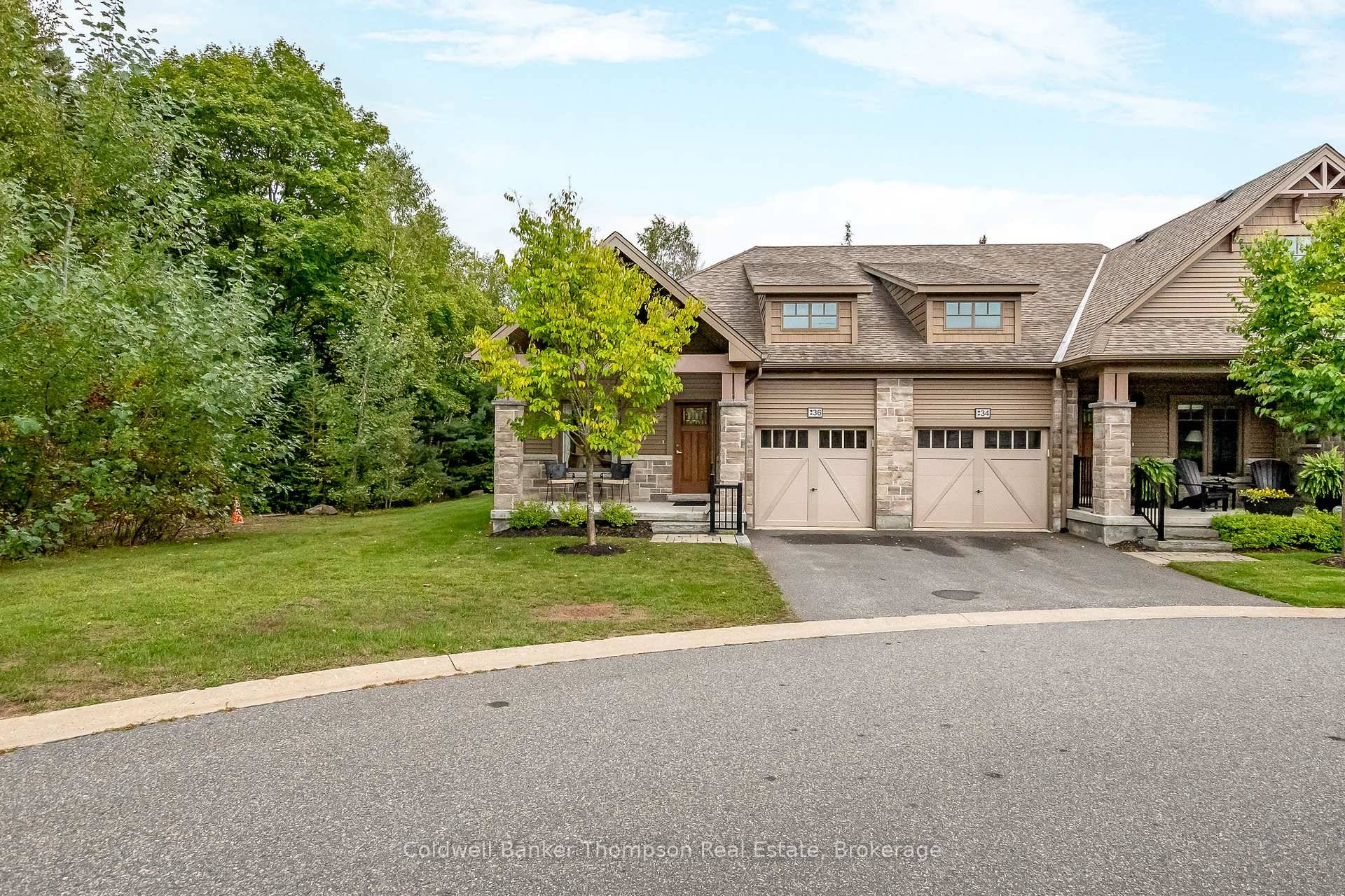 This end unit bungalow townhouse by Devonleigh Homes blends timeless curb appeal with thoughtful interior design.