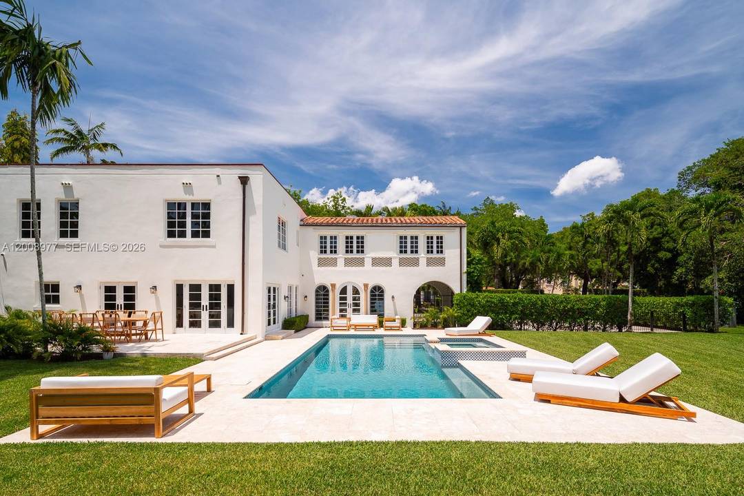 On a vast, park like half acre plus property, this venerable, classic Old Spanish style villa designed by Alexander Dentman and greatly expanded in 1929 by Phineas Paist offers preserved ...