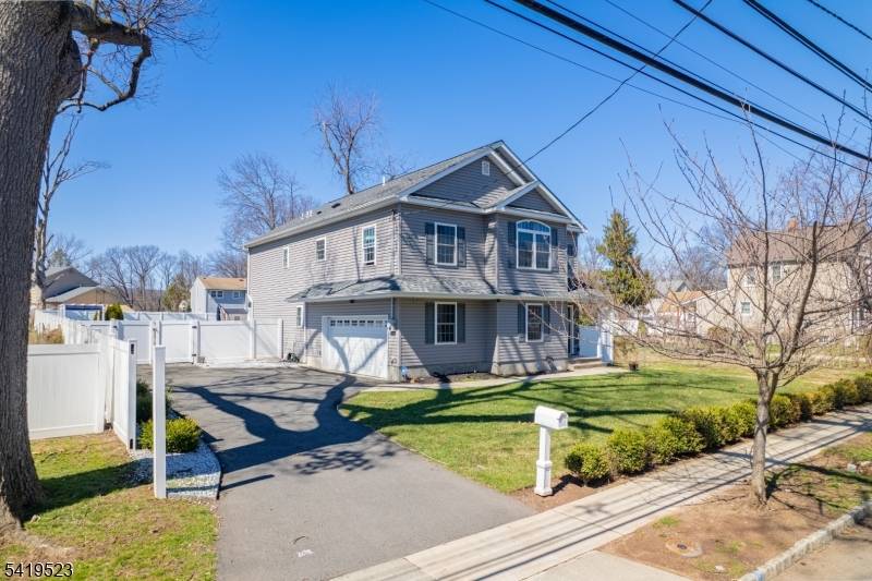 W 4Th St Piscataway Twp. New Jersey Single-Family