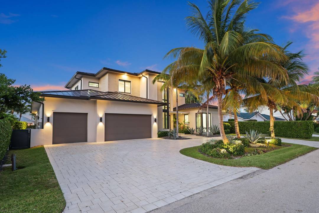 Welcome to your private waterfront oasis in the heart of Delray Beach.