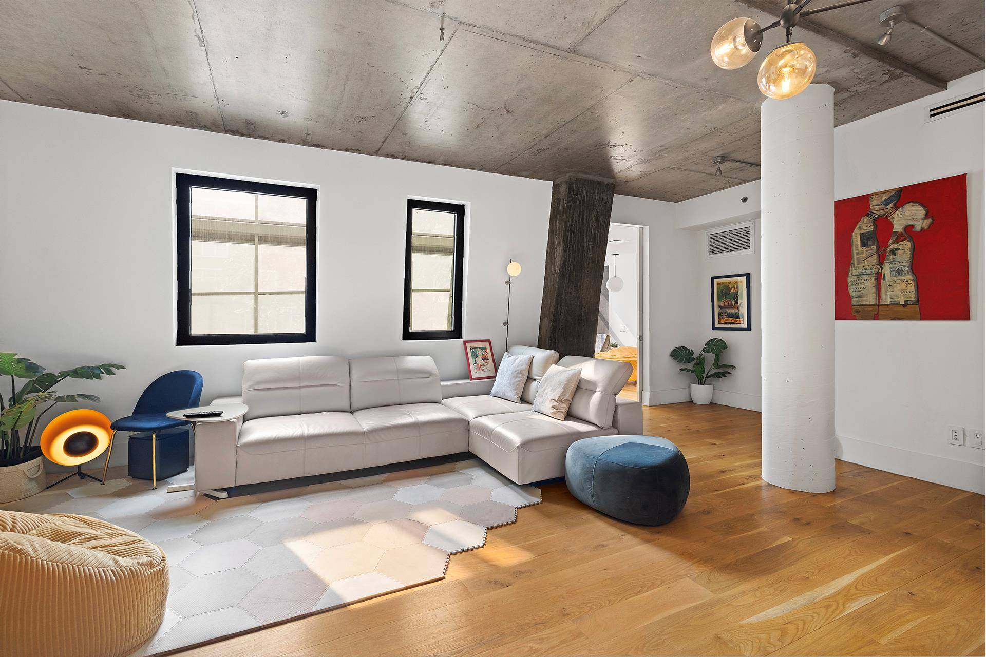 The Norfolk Atrium is boutique 24 unit luxury condominium that offers unique contemporary design with subtle brutalist nuances.