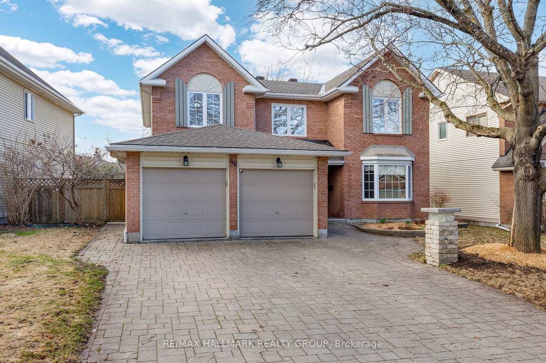 Move in ready meticulously maintained 5 bedroom, 4 bathroom home with a double car garage in the highly desirable Barrhaven area, close to parks, schools, and all amenities.