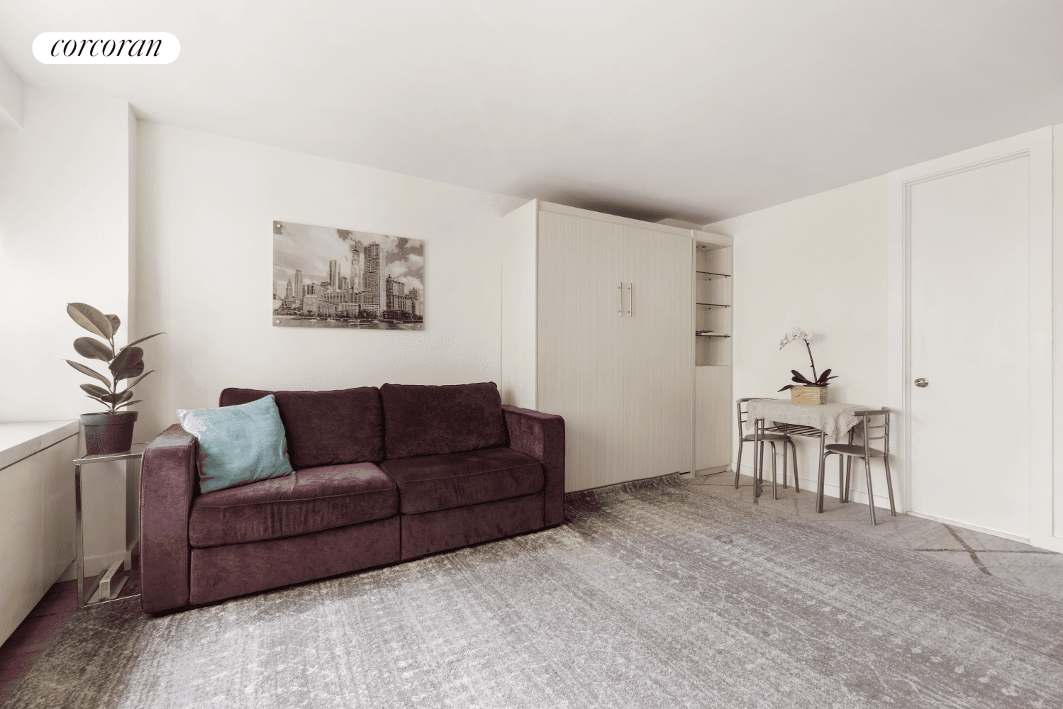 This triple mint L shaped studio is spacious, bright and exceptionally quiet.