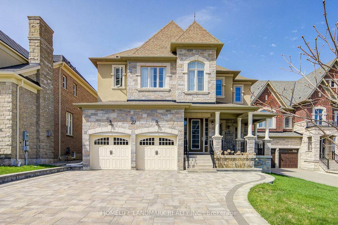Stunning 4 bedroom home, masterfully crafted by Aspen Ridge Homes, original OWNER.