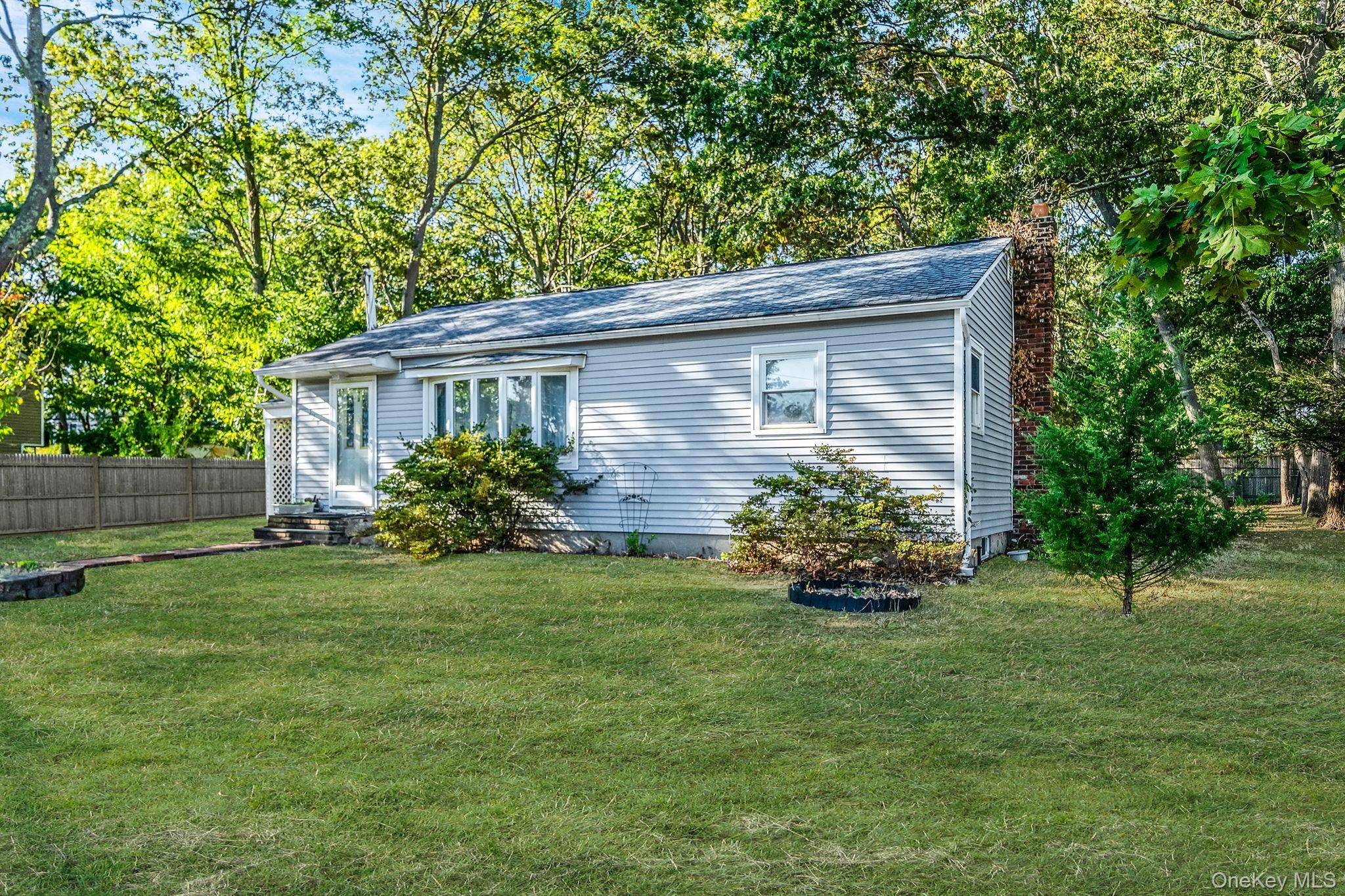 3 bedroom, 1 bathroom ranch featuring a full unfinished basement and tons of potential.