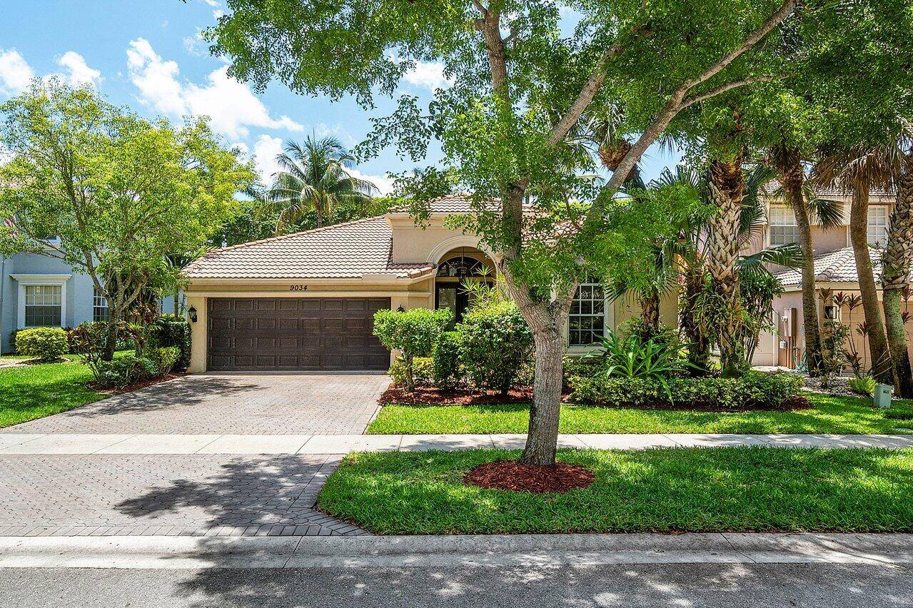 Welcome to 9034 Alexandra Cir, a beautifully maintained single family home in the heart of Wellington, FL.