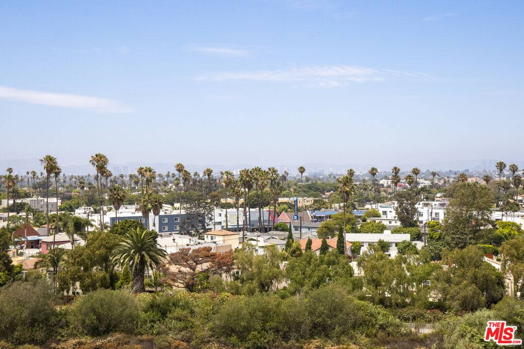 4316 Marina City DR 2BR Marina Del Rey La