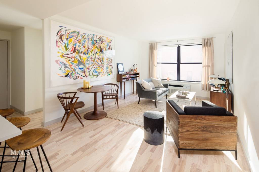 No Fee ! Now offering 1. 5 months free on a 13 month lease for immediate move ins !