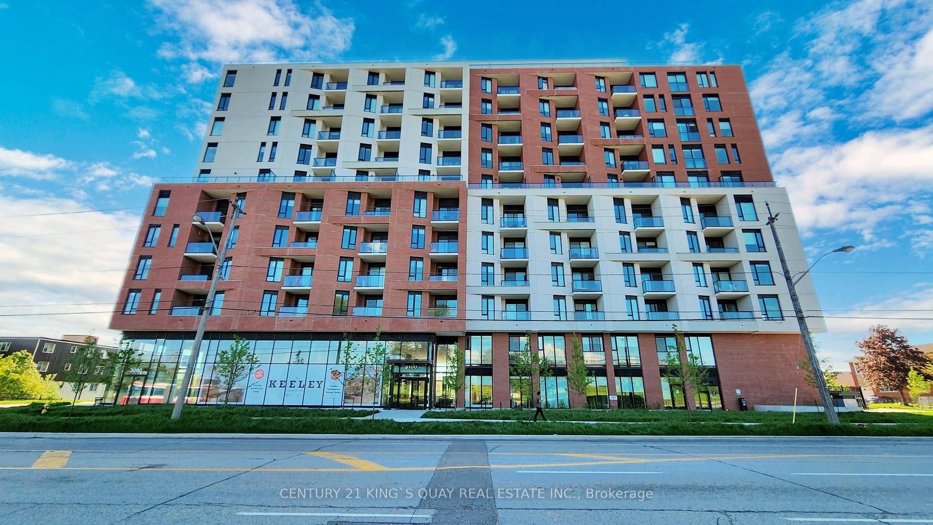 This Prime location Property offers Access to both natural and city life at its best.