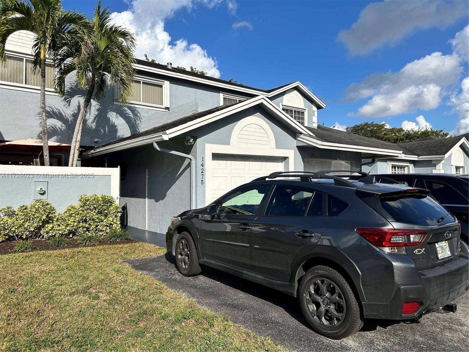 Impeccable 3 Br, 2. 5 bath 2 story townhouse, 1 car garage located at Place Royal in Kendall.