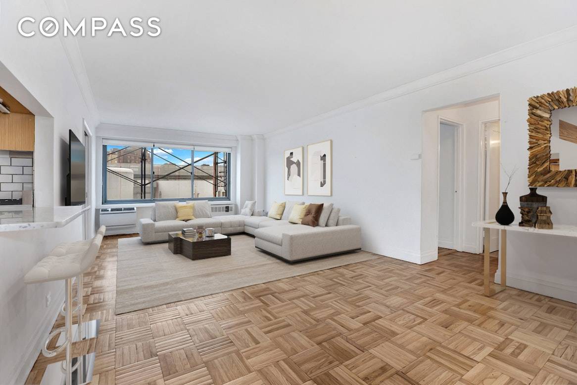 CONDO IN THE HEART OF DOWNTOWN Enjoy the best that downtown New York City has to offer in this sun drenched Greenwich Village apartment.