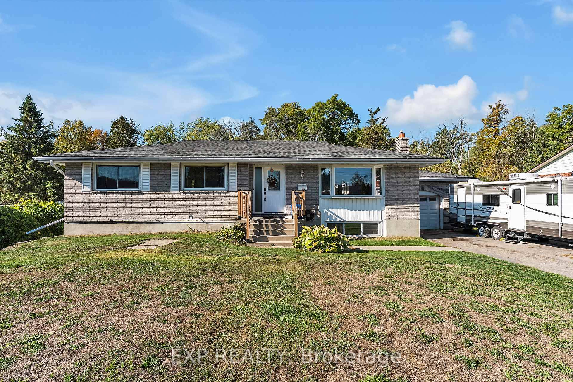 Welcome to 130 Peterson Street in Quinte West a spacious and versatile bungalow thoughtfully designed for families, multi generational living, or anyone seeking both comfort and functionality.