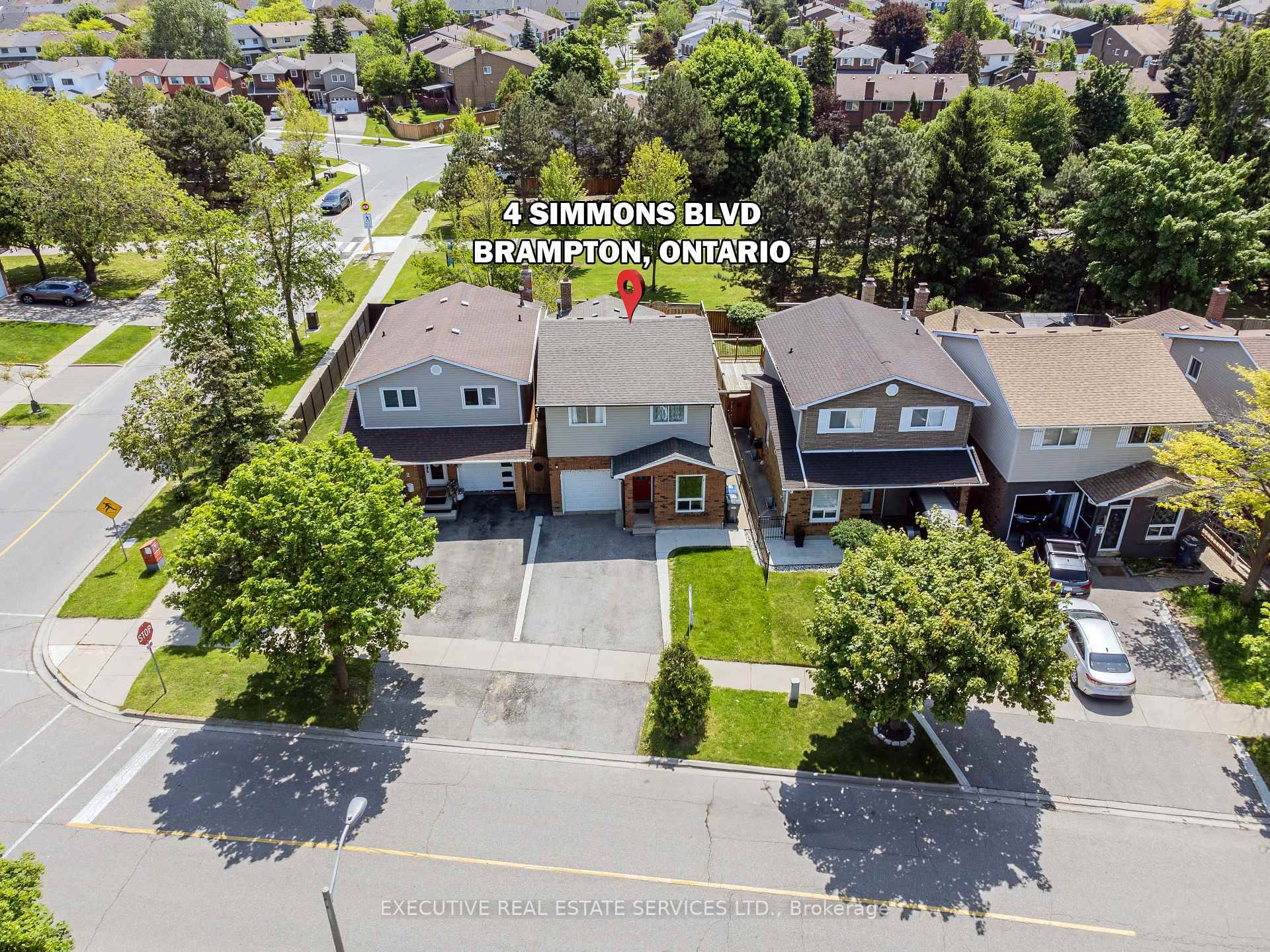 Gorgeous Renovated Home with Income Potential in Prime Brampton Location !