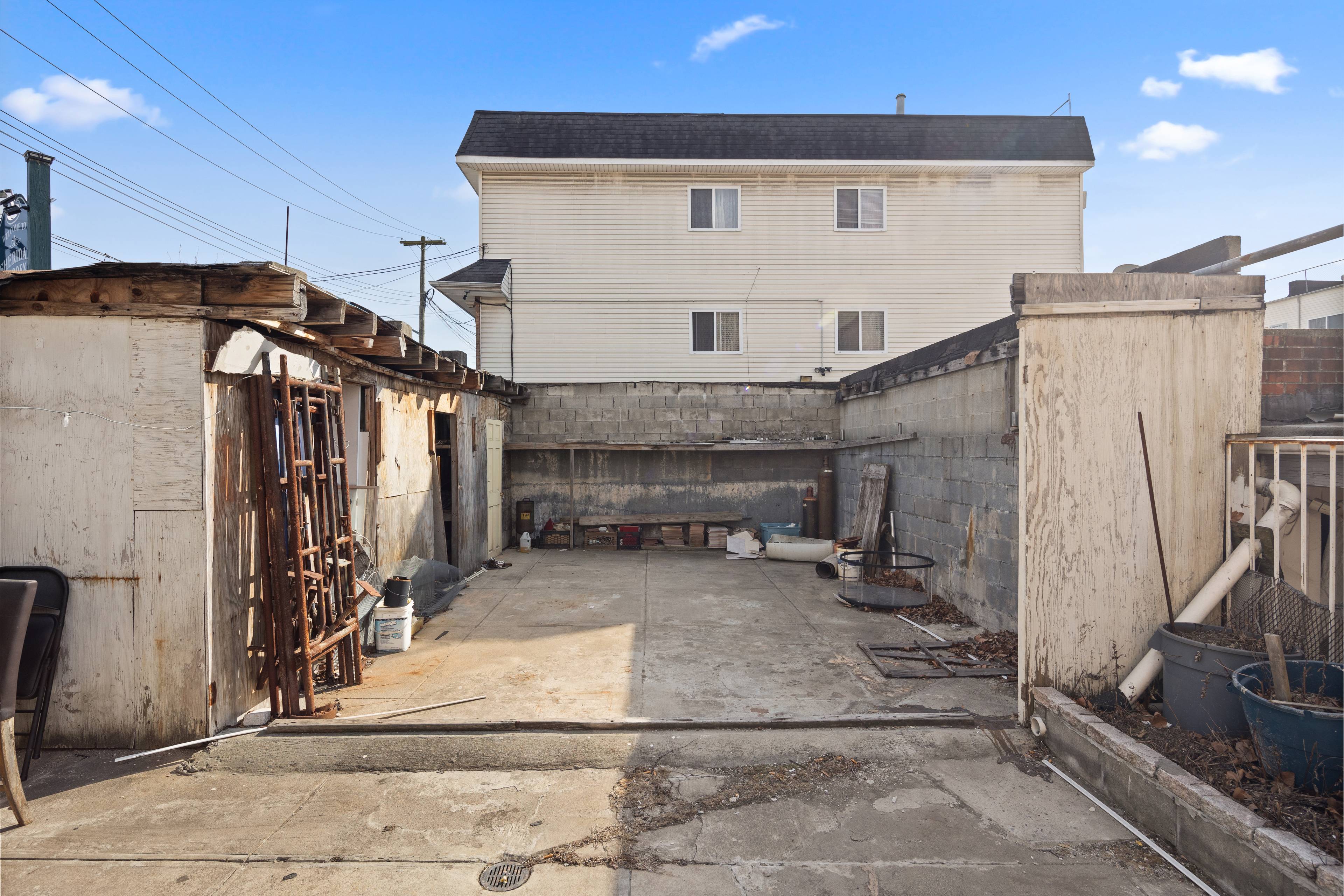 Perfect investment property in East New York !