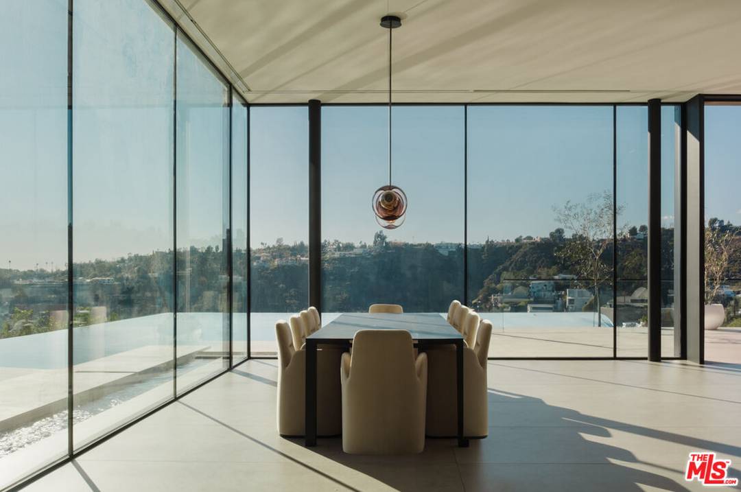 1853   Bel Air Rd 9BR Bel Air La