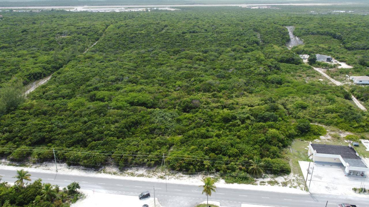 QUEENS HIGHWAY Land Exuma-And-Exuma-Cays