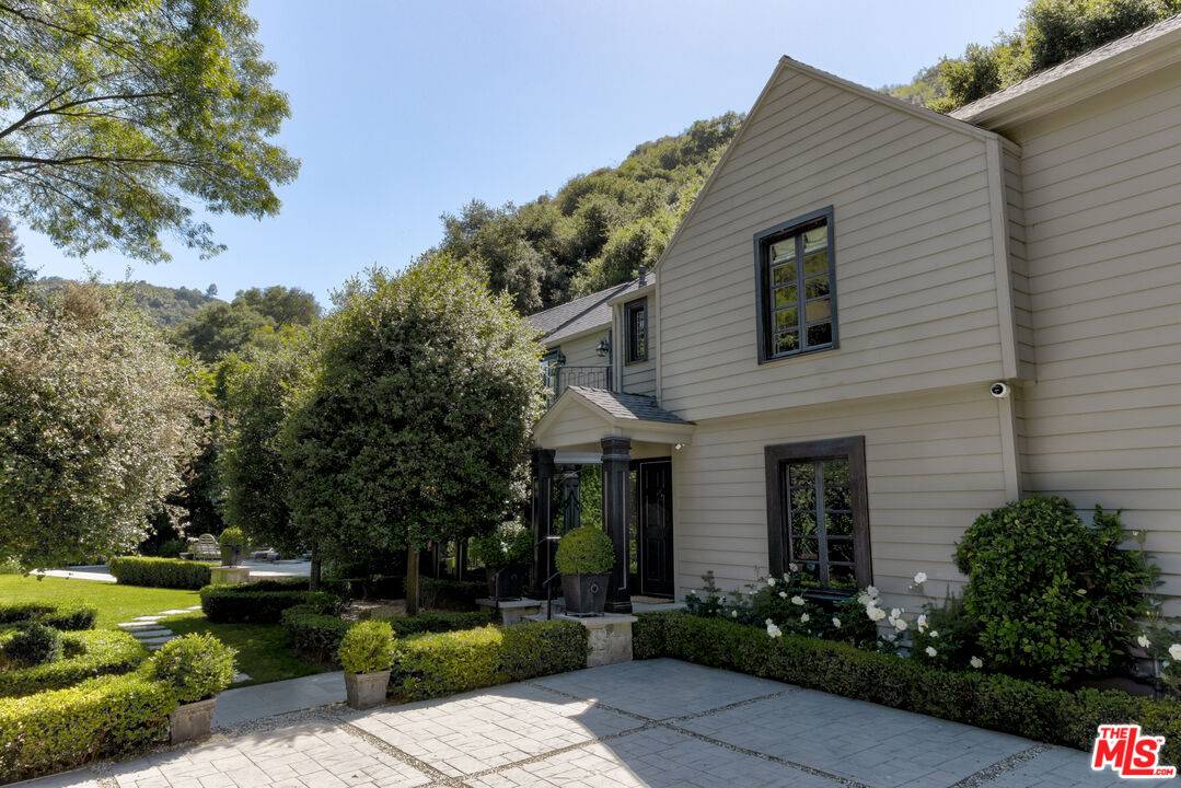 1857   Benedict Canyon Dr 5BR Beverly Hills Post Office | B.H.P.O. La