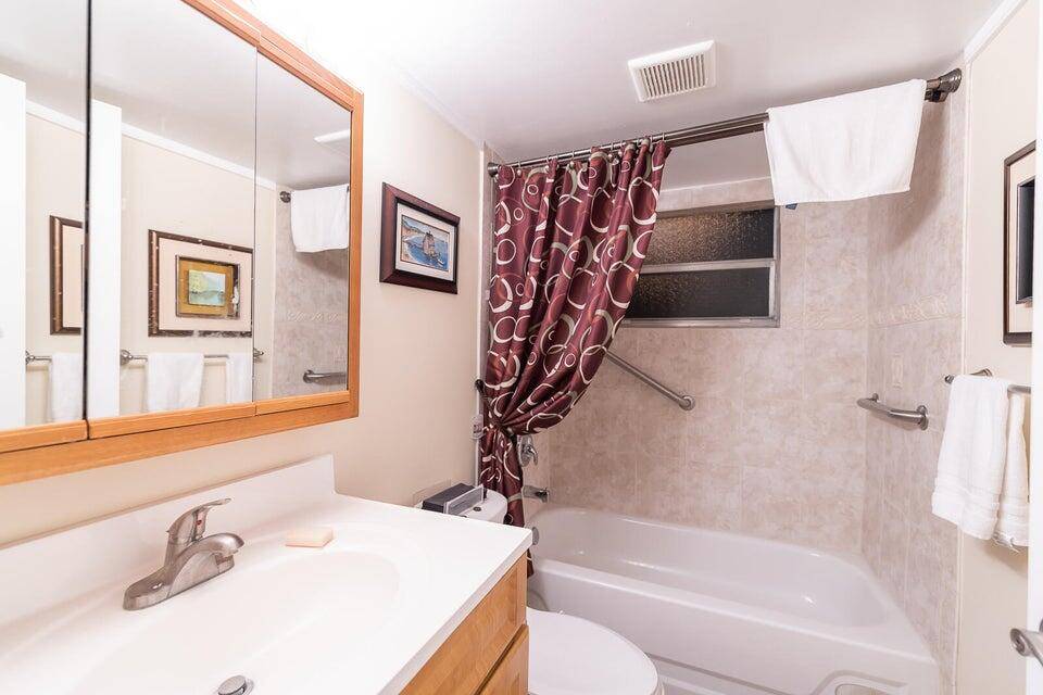 Totally Remodeled Condo, new Electrical Panel, New water heather, title floor, nice corner unit and good privacy, first floor, 2 Bedroom and 2 Bathroom.