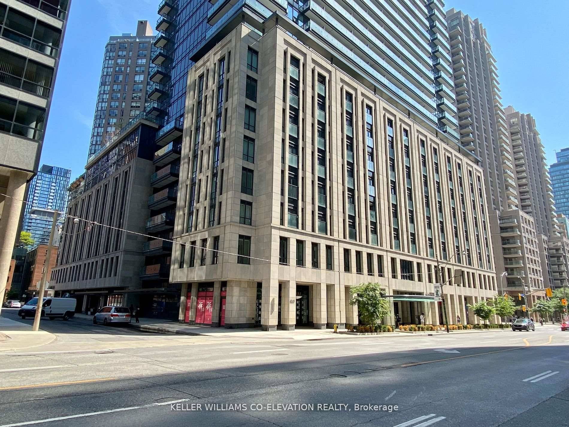 Welcome to The Britt, the epitome of luxury living in Downtown Toronto !