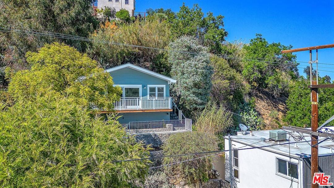 8443 Ridpath Dr 1BR Hollywood Hills East La