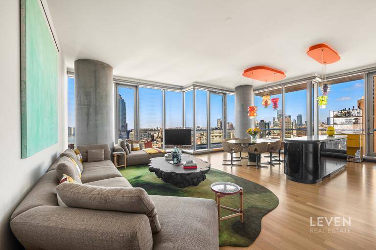 MOST DESIRABLE 3BR LAYOUT AT 56 LEONARDOccupying the coveted northwest corner of 56 Leonard the residential masterpiece designed by Pritzker Prizewinning architects Herzog amp ; de Meuron this luxurious residence ...
