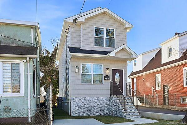Welcome to your dream home in Jamaica, Queens !