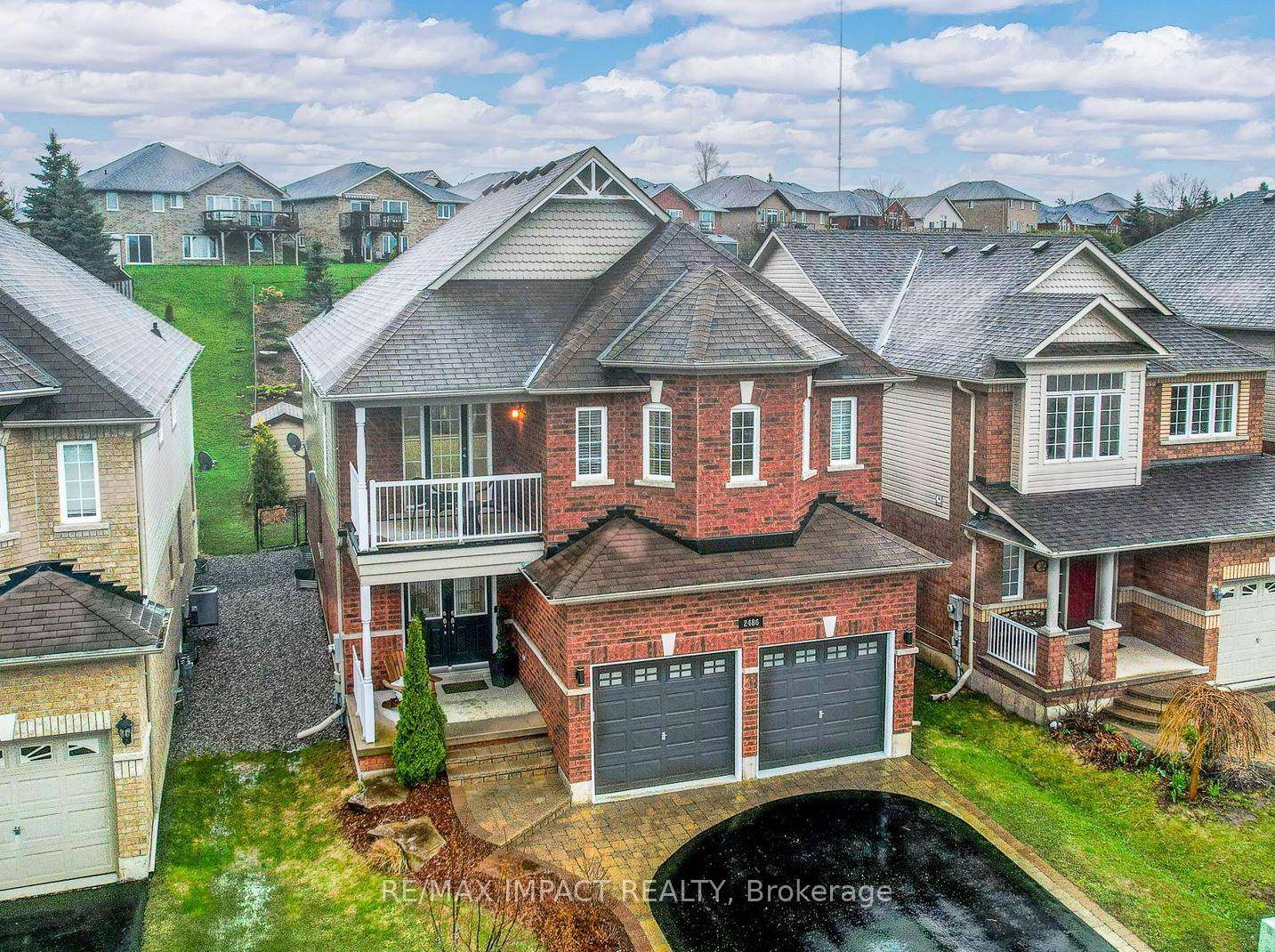 Welcome to the ultimate family haven in one of Peterborough's most desirable east end neighborhoods !
