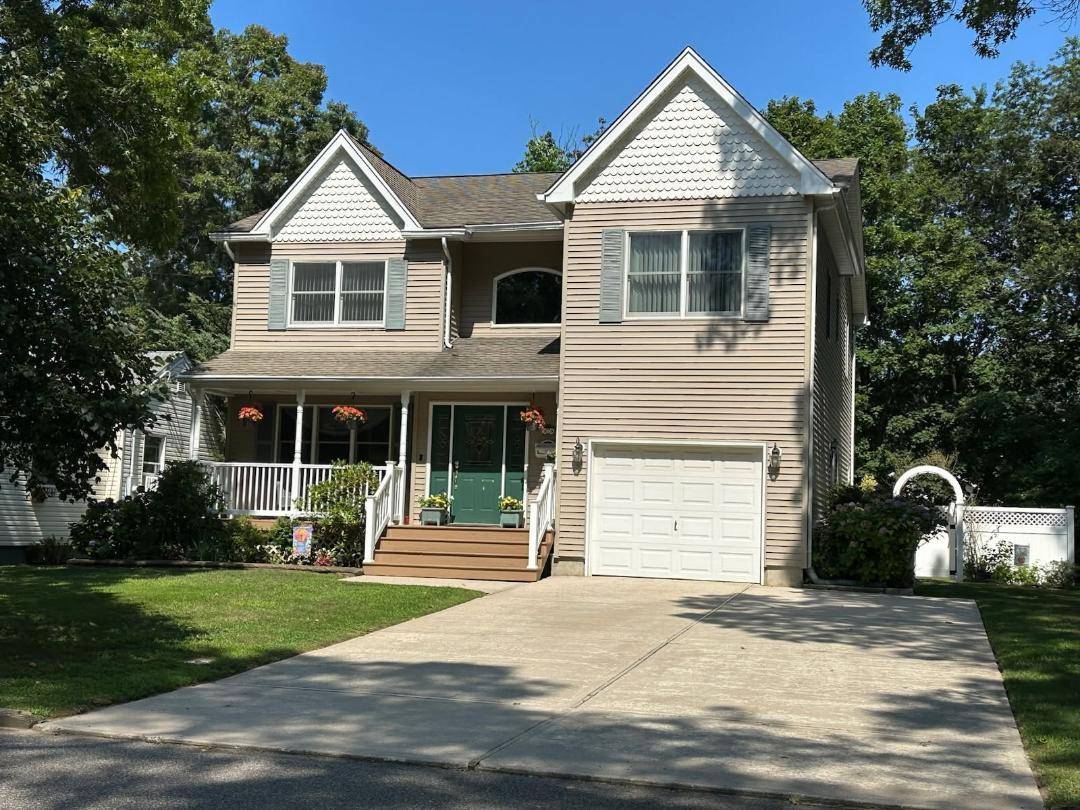 Welcome to 29 Bailey Avenue, Babylon.