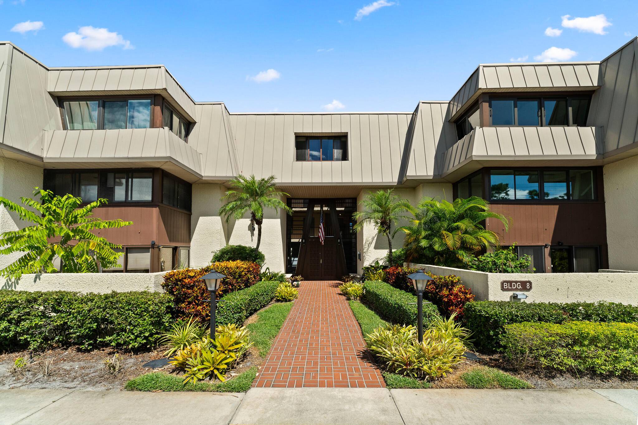 1800 SE Saint Lucie Boulevard Condo Palm Beach