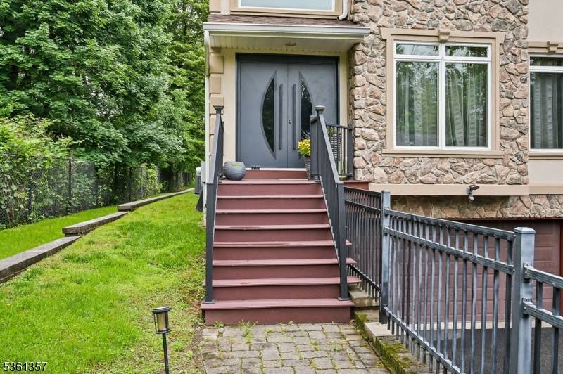Pristine, immaculately kept, bright and airy 1 2 duplex at the end of the cul de sac in downtown Milburn, featuring 3 bedrooms and 2.