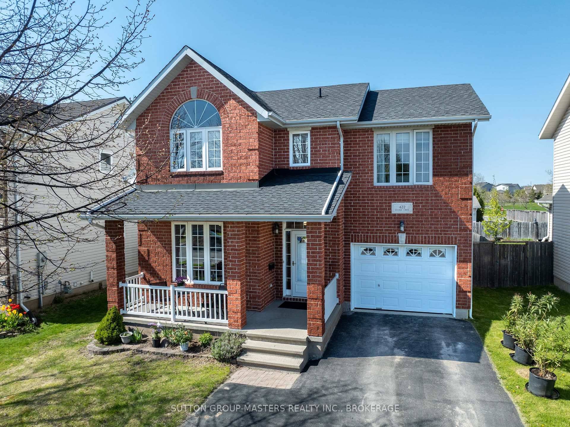 Welcome to this beautifully updated, carpet free family home in Kingston's highly sought after west end !