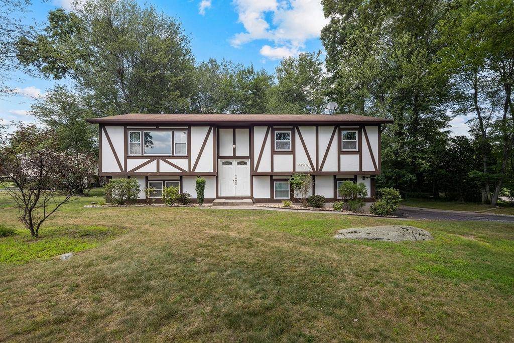 Welcome to 16 Green Bower Ln, an oversized and beautifully maintained high ranch home with a mother daughter layout, located on a quiet dead end street in the heart of ...