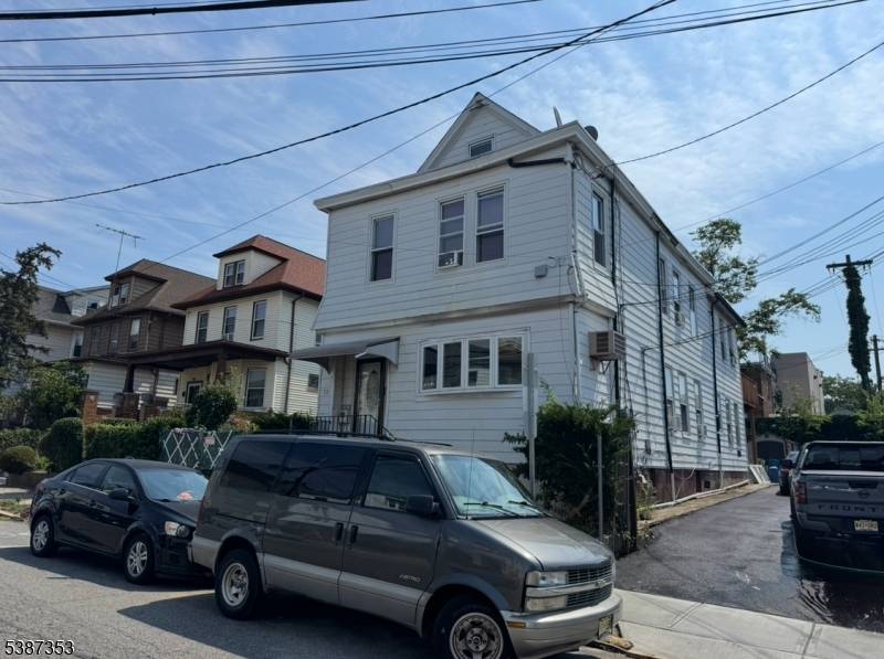 Discover this spacious and versatile 2 family home in the heart of Paterson, NJ an excellent opportunity for both homeowners and investors.