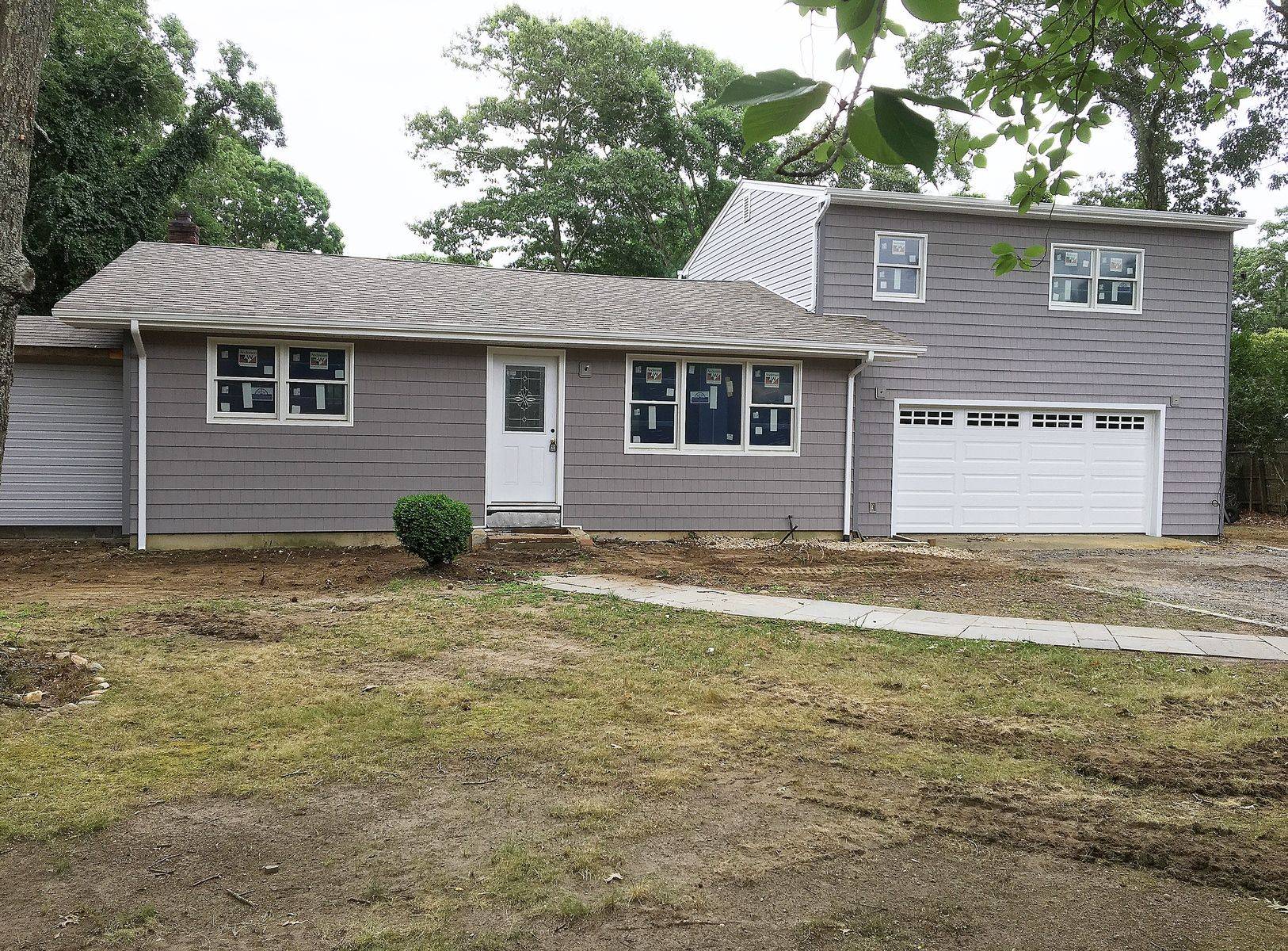 Beautiful Home With Studio Included!- Sold