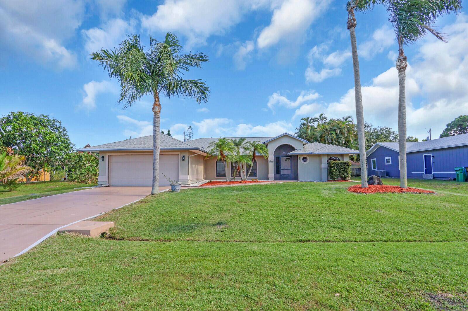 Welcome to this light and bright CBS single family pool home in the heart of highly desirable East Port St.