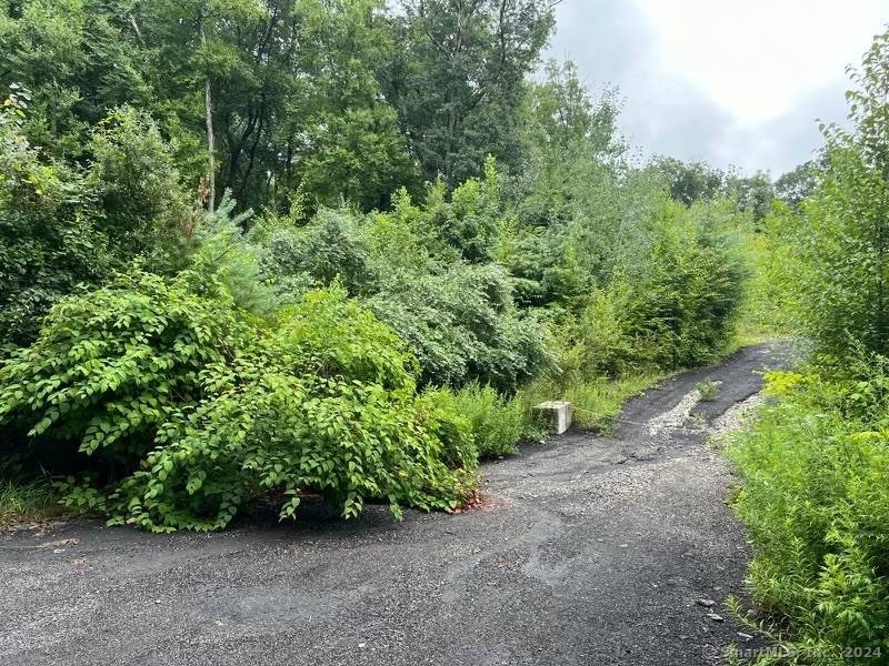 Prime 2. 77 acre land on the Bethel Newtown line, located in a vibrant business area.