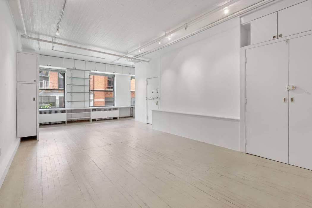 Seize the opportunity to grab this full floor loft on Crosby Street.