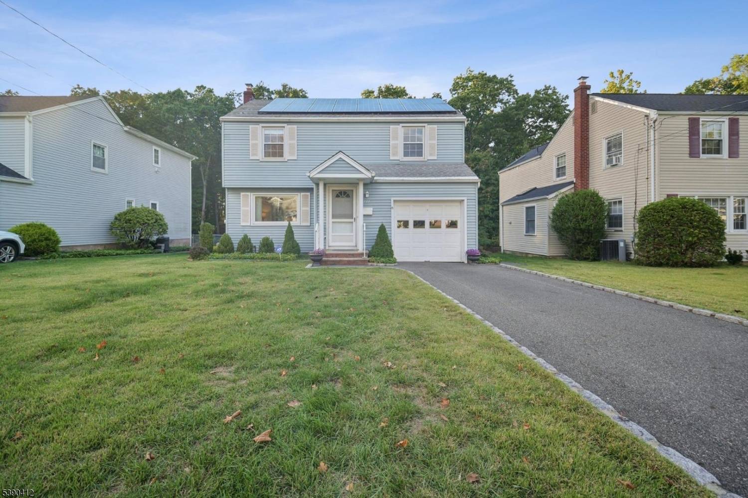 Nestled in the highly sought after Ridgewood Acres section of Cedar Grove, this home offers unbeatable access to nature and community, The backyard abuts directly to the scenic West Essex ...