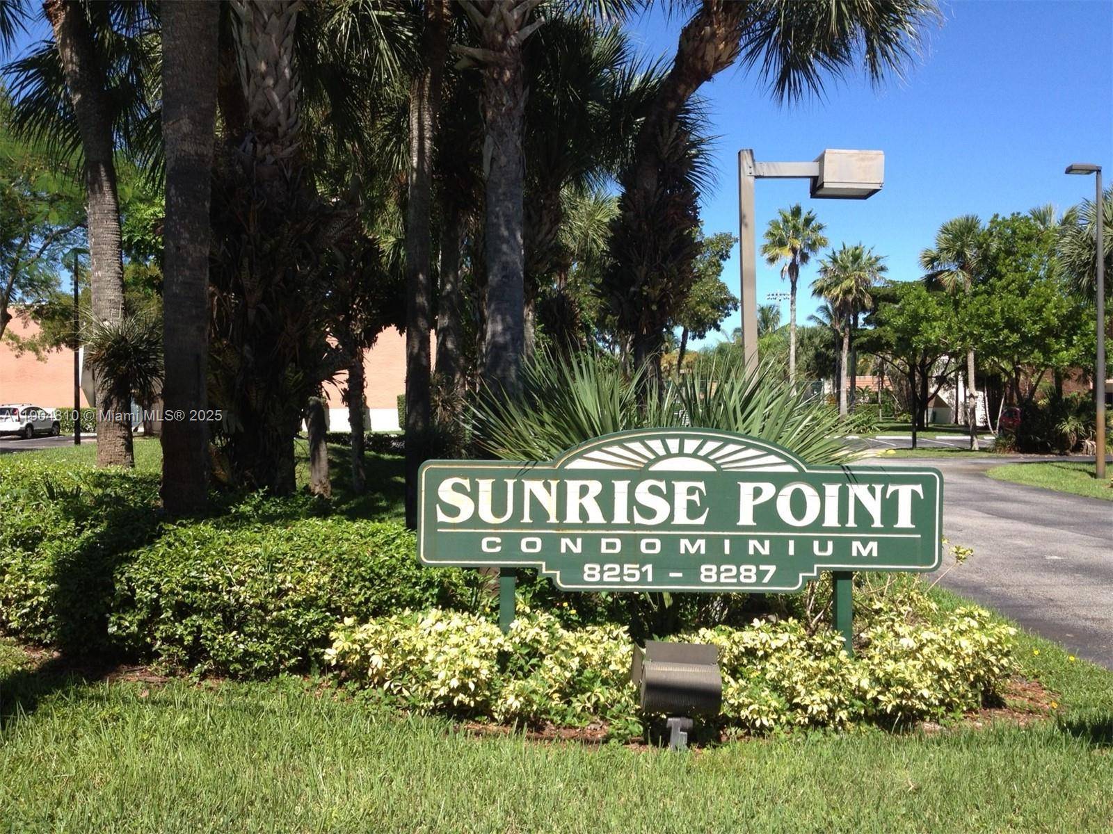 Welcome to Sunrise Point Condo, Pinecrest's hidden gem !