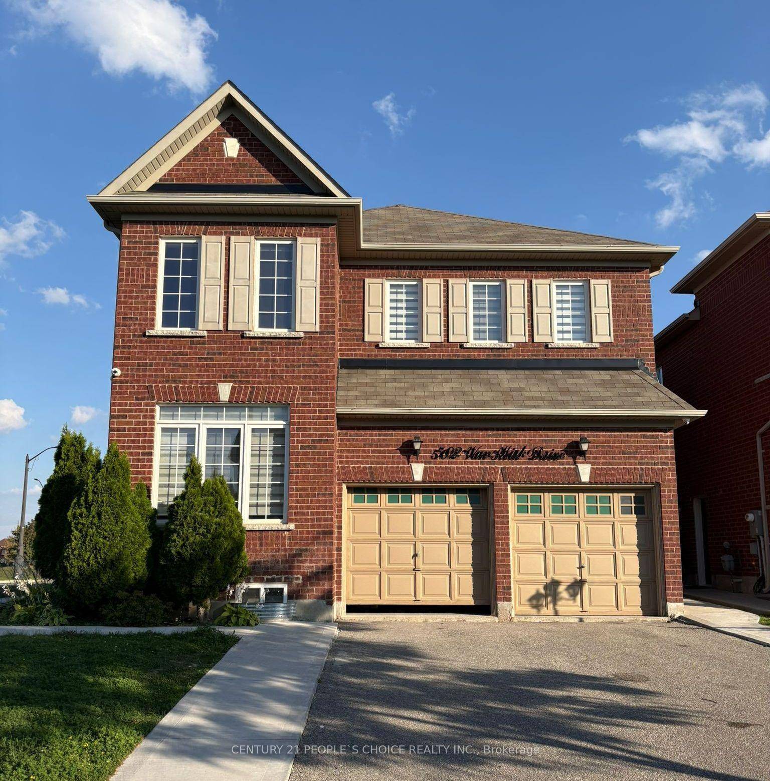 Great opportunity ! ! ! Detached all brick with Legal Basement apartment !