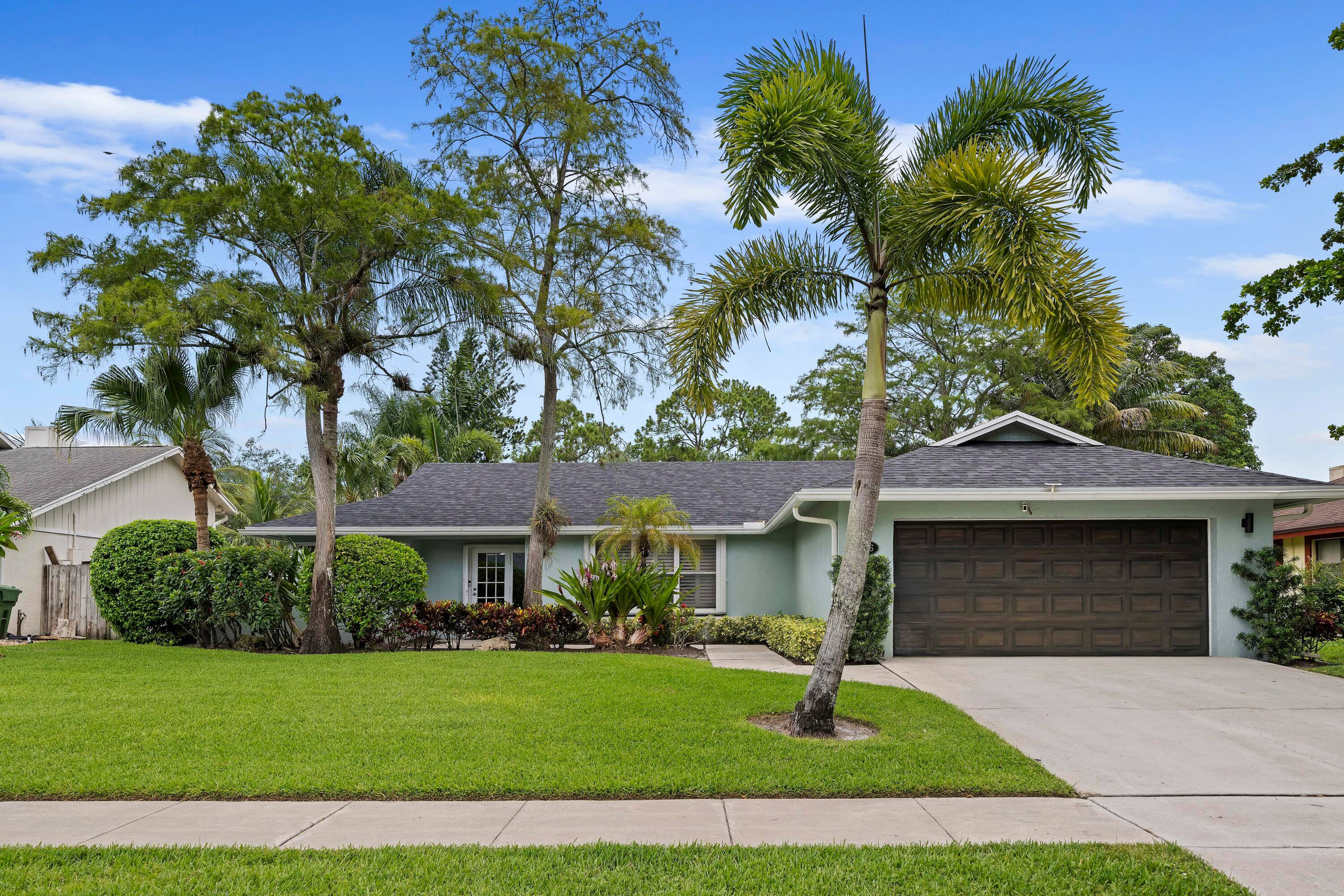 Wellington Seasonal Rental Minutes from WEF and AGDF !