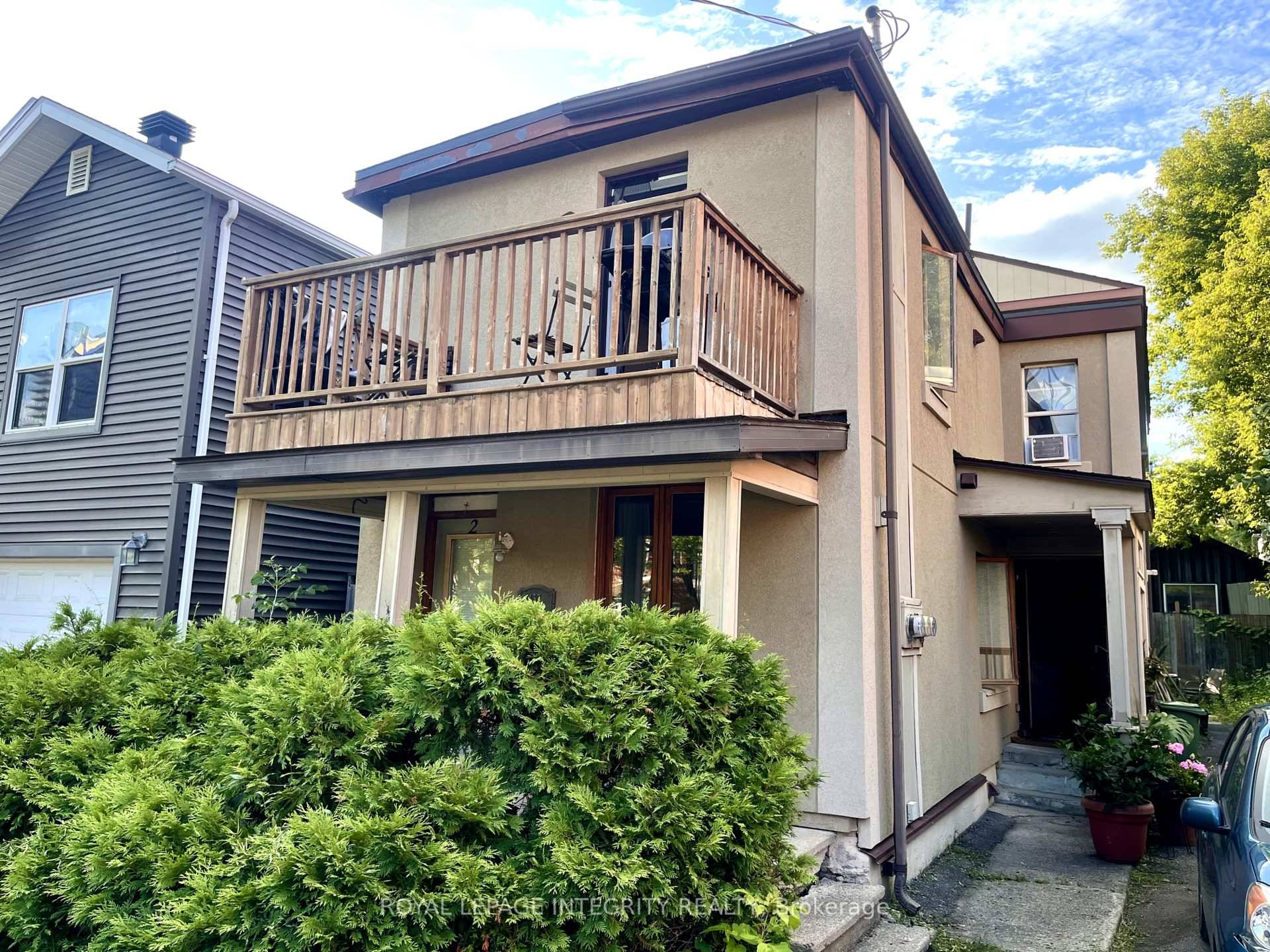 Spacious well located 1 bedroom main floor apartment with parking and in unit laundry !
