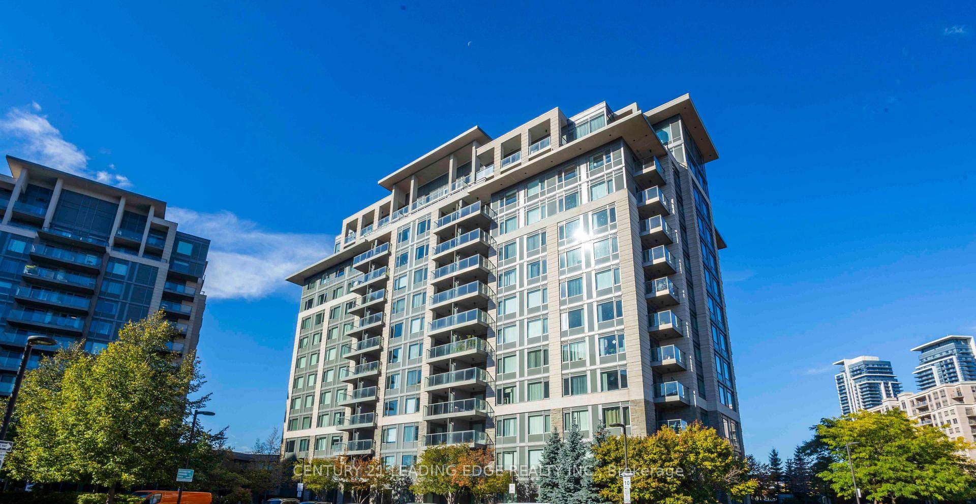 Spacious and Sun Filled Corner Unit, 2 BRs 2 Full Baths over 1000 sq ft with the Most Functional Layout !