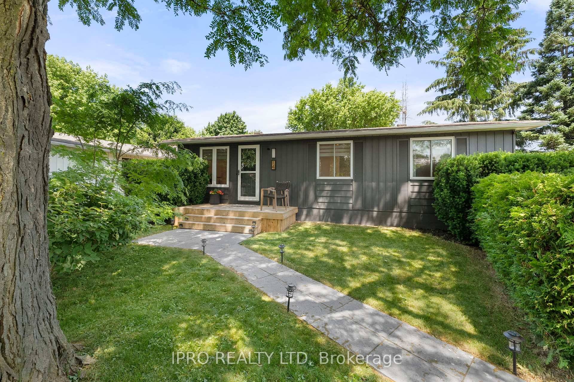 Welcome to this beautifully renovated 3 1 bedroom, 2 bathroom bungalow nestled on a quiet cul de sac in the heart of Tottenham !