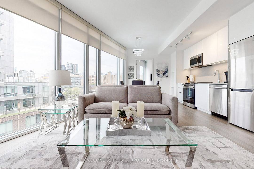 Fully Furnished, top line hotel style, 2 Bed 2 Baths Corner Unit with 1 Parking amp ; 1 Locker.