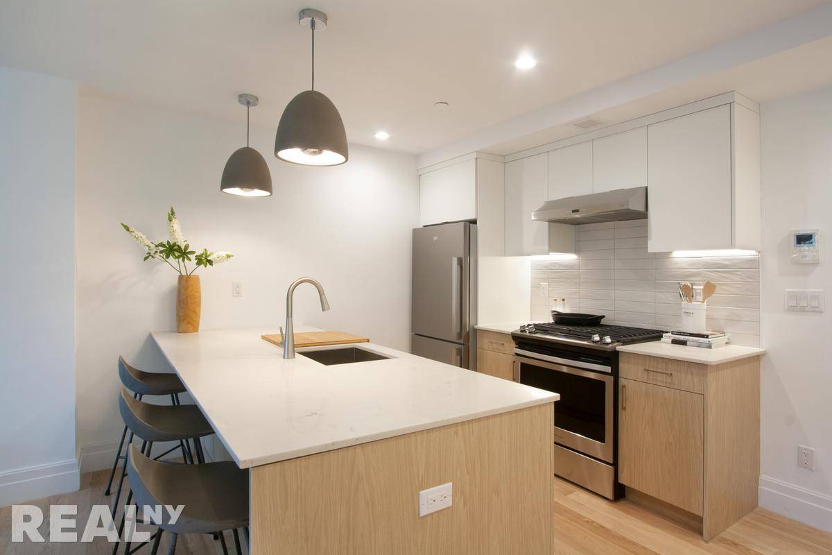 Modern 1 Bedroom Home at The Benny Prospect Lefferts Gardens, Brooklyn643 Sq Ft 1 Bed 1 BathStep into this beautifully designed 643 square foot one bedroom, one bathroom home located ...