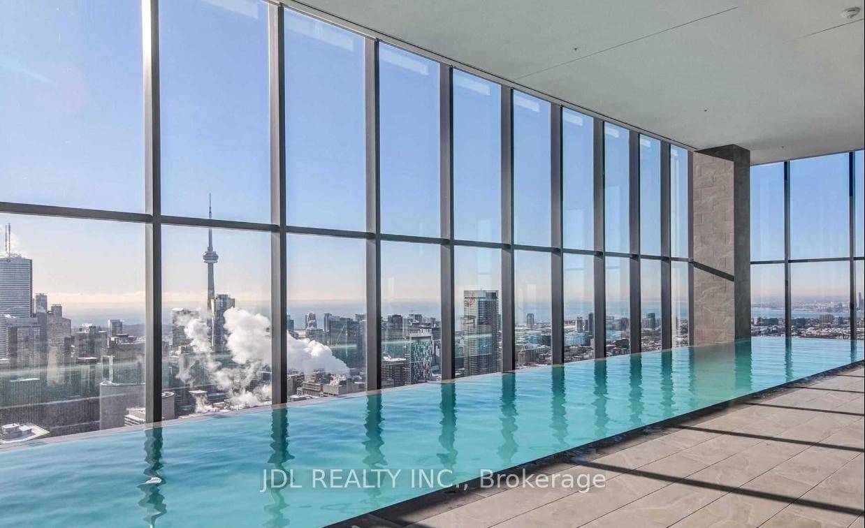 Luxury Living In One Of Downtown's Best Locations Yc Condos With Amazing CN Tower Views Of The City !